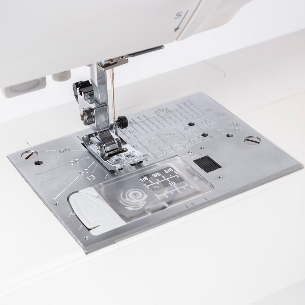 Janome 740DC
