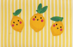 HobbyGift Sewing Box Medium, Embroidered Lid: Lemons