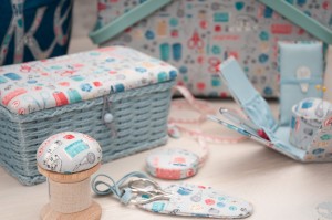 HobbyGift Sewing Box Small Stitch in Time