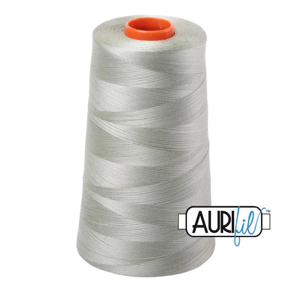 Aurifil 50 Light Laurel Green 2902 5900m Cone