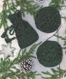 Christmas Tree Decorations: Green Crochet Kit