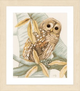 Lanarte Counted Cross Stitch Kit - Owl and Autumn Leaves