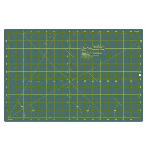 Sew Easy Cutting Mat - 45 x 30cm