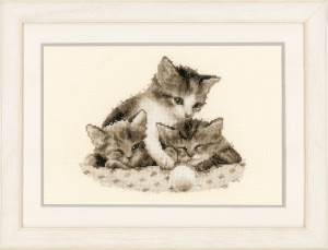 Counted Cross Stitch Kit: Three Little Kittens