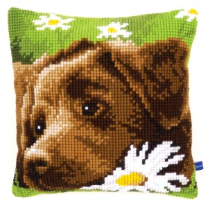 Vervaco Cross Stitch Cushion Kit - Chocolate Labrador
