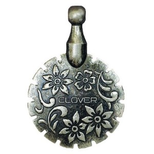 Thread Cutter: Pendant: Antique Silver